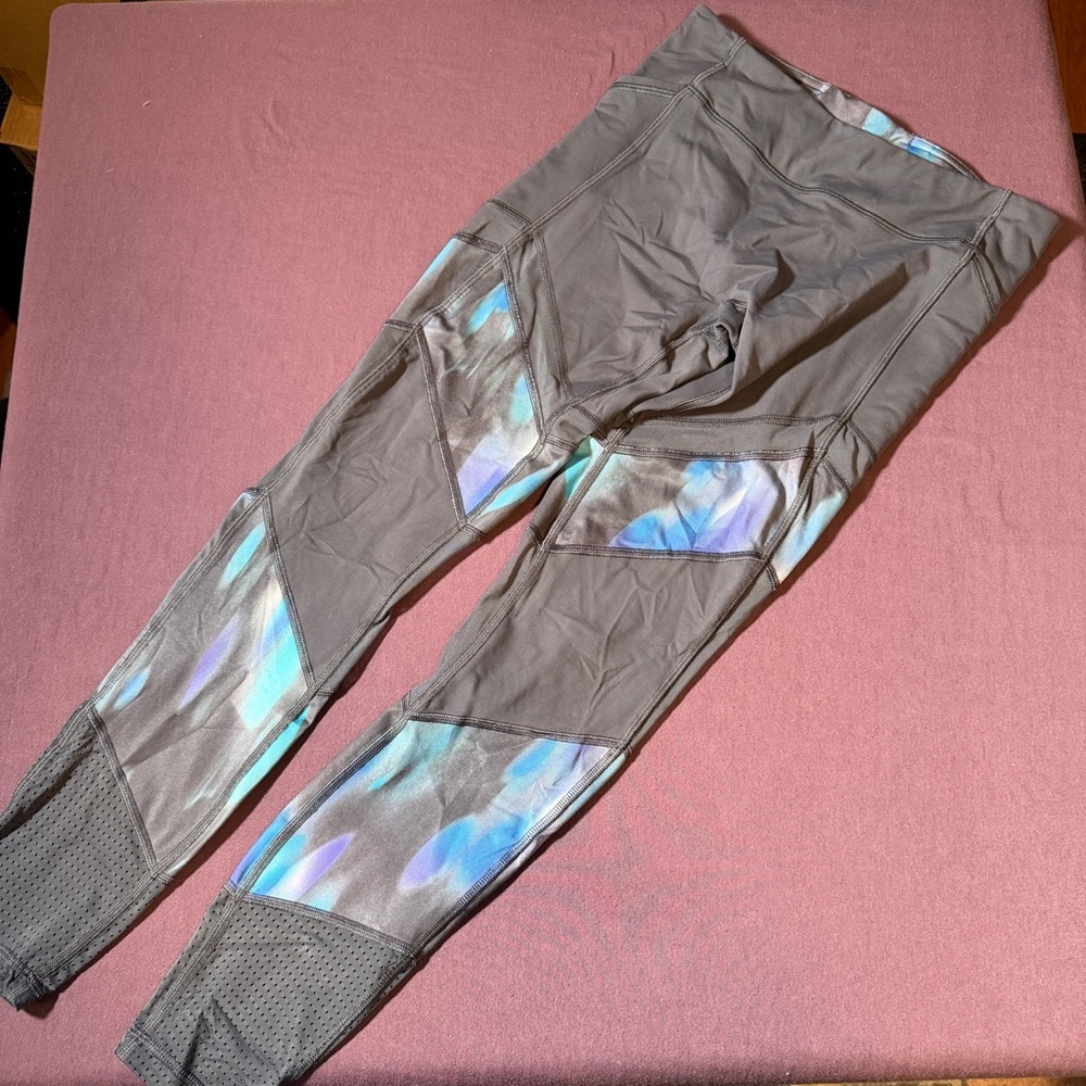Ivivva (Lululemon) Mesh Color Block Leggings Gray/Purple/Blue - Size 12 Pockets